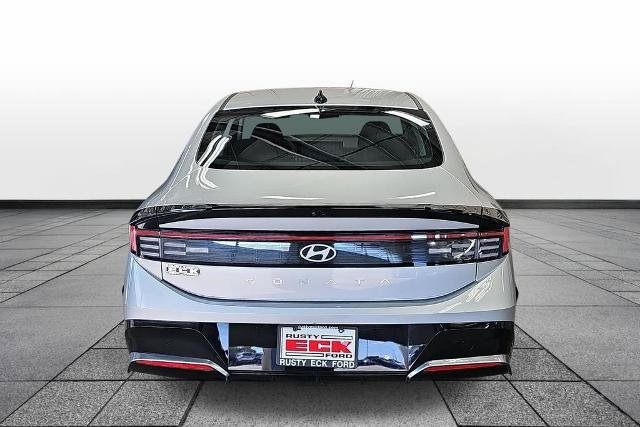 Used 2025 Hyundai Sonata SEL FWD image 6