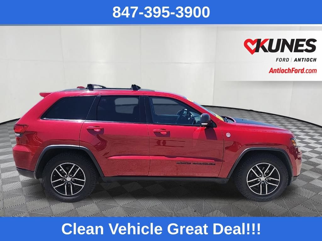 Used 2018 Jeep Grand Cherokee Trailhawk AWD/4WD image 9