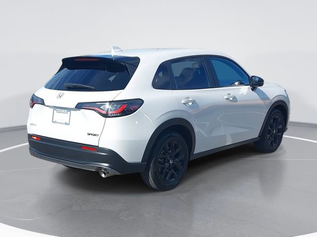 Used 2025 Honda HR-V Sport image 5