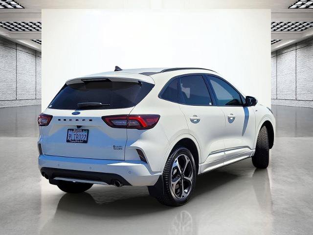 Certified 2023 Ford Escape ST-Line Elite AWD/4WD image 7