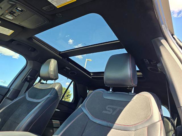 Certified 2025 Ford Explorer ST AWD/4WD image 29