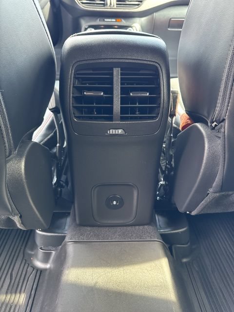 Certified 2023 Ford Escape ST-Line Select w/ Tech Pack #2 AWD/4WD image 13