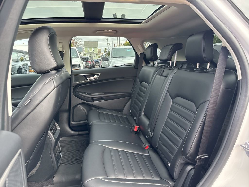Certified 2024 Ford Edge SEL w/ Convenience Package image 14