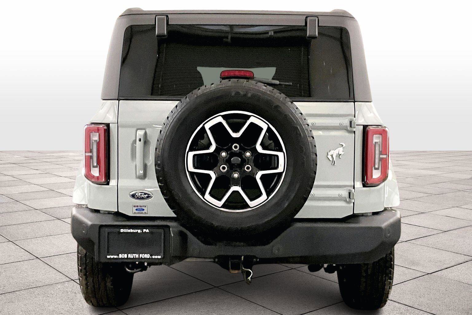 Certified 2023 Ford Bronco Outer Banks image 2