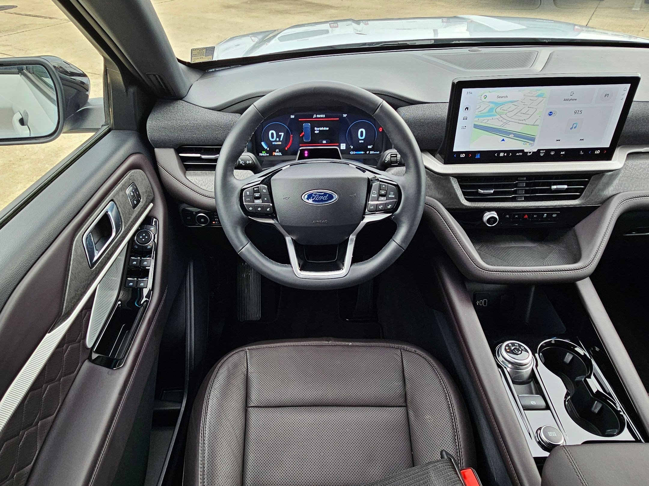 Certified 2026 Ford Explorer Platinum w/ LUX Leather Package AWD/4WD image 30