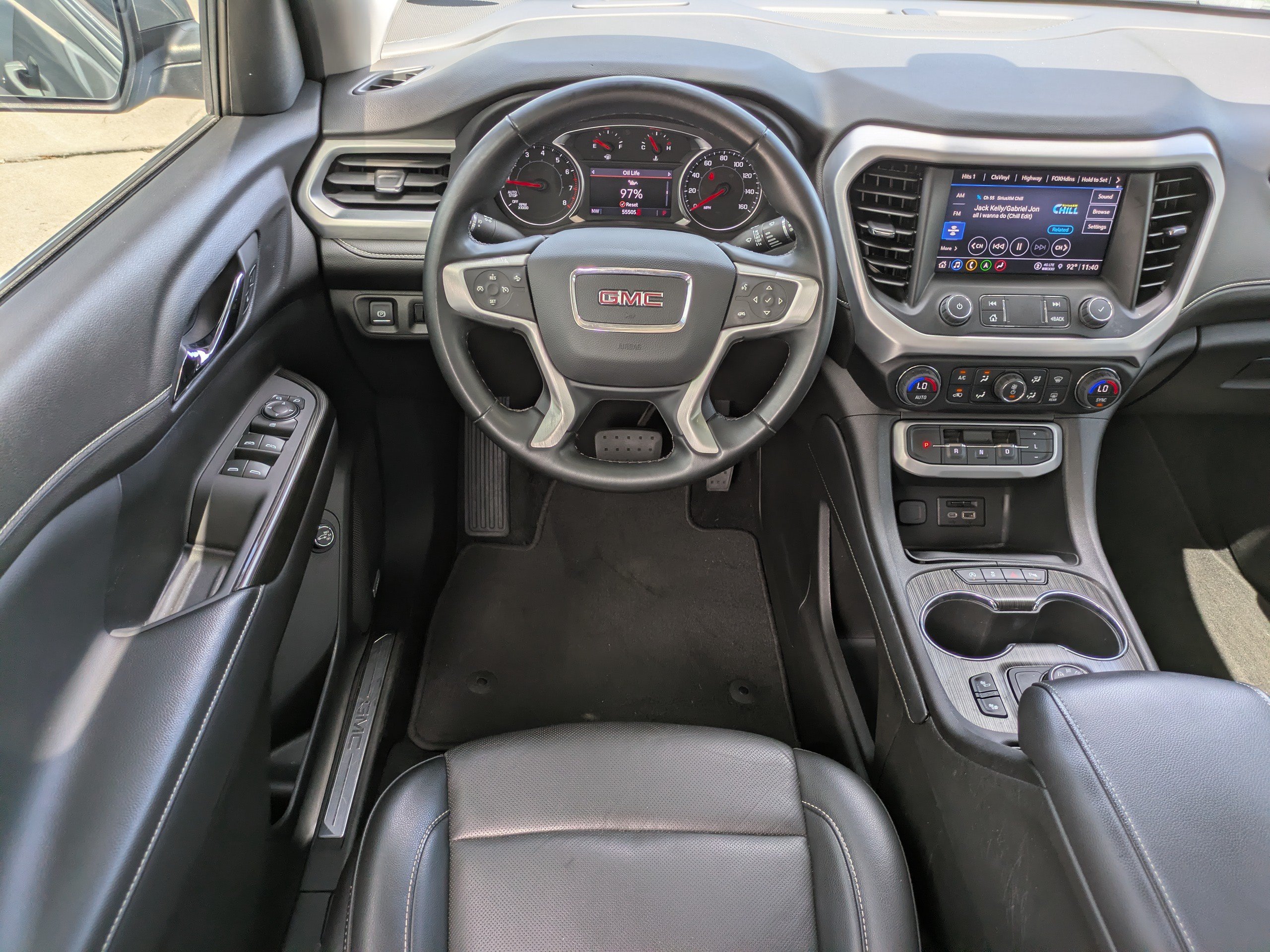 Used 2023 GMC Acadia SLT FWD image 18