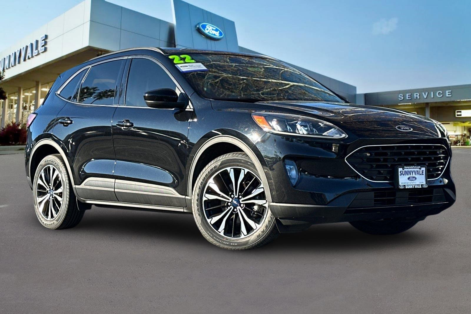 Certified 2022 Ford Escape SEL w/ SEL Stealth AWD Package image 8