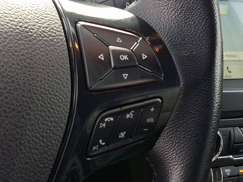 Certified 2018 Ford Explorer XLT w/ Equipment Group 202A image 23