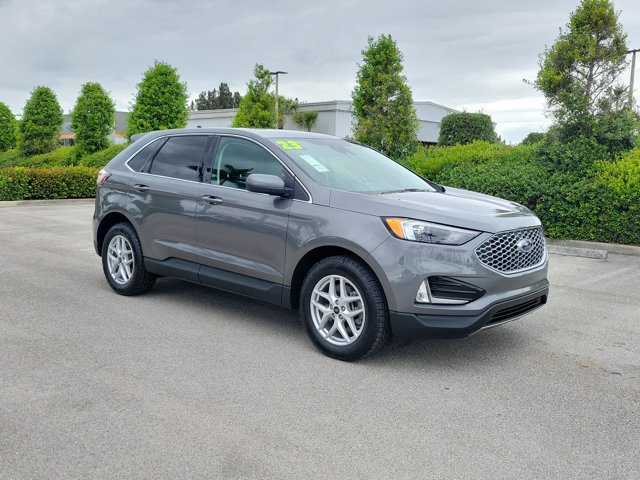Certified 2023 Ford Edge SEL w/ Convenience Package AWD/4WD image 10