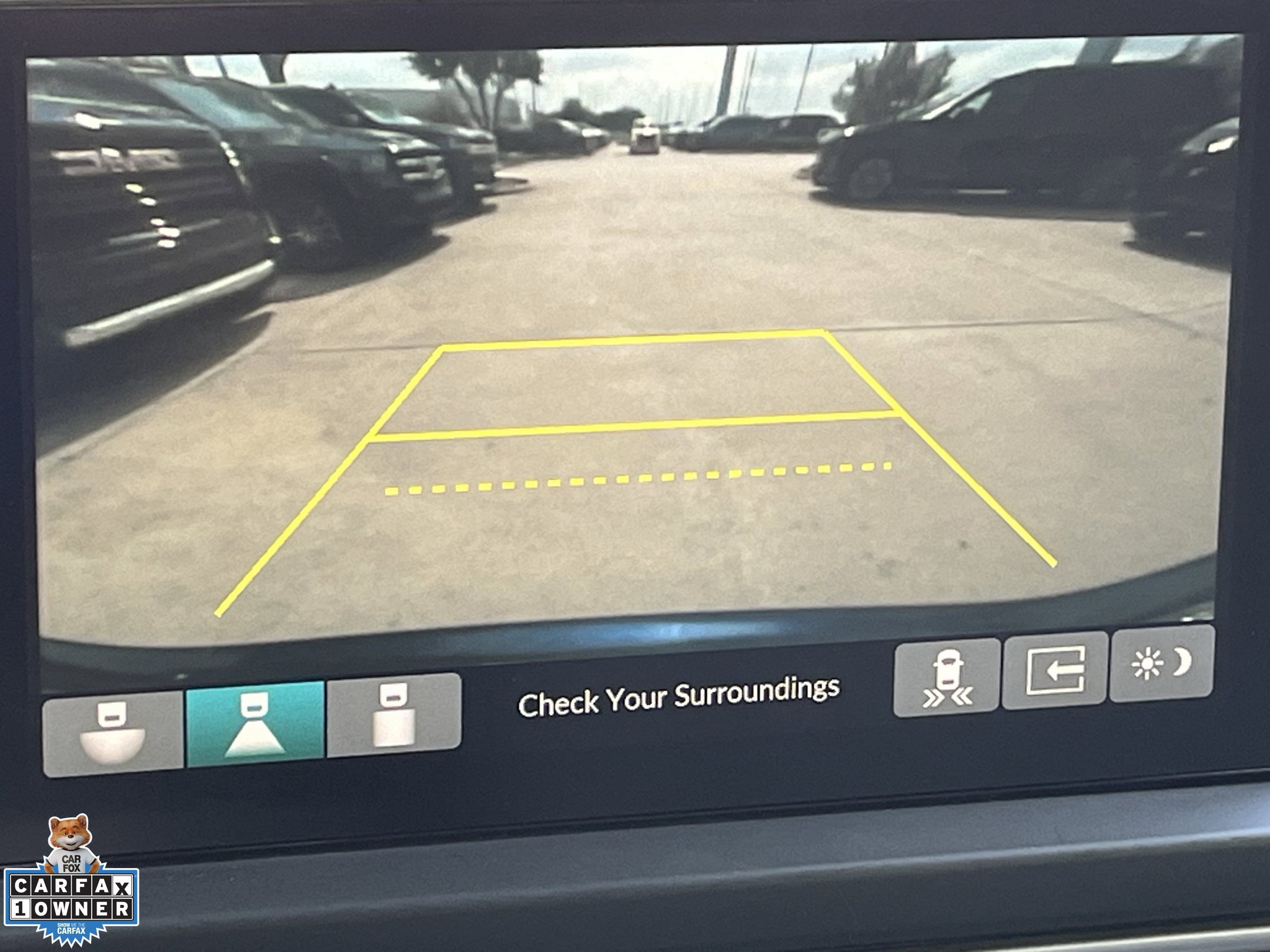 Used 2023 Honda Pilot Touring image 18
