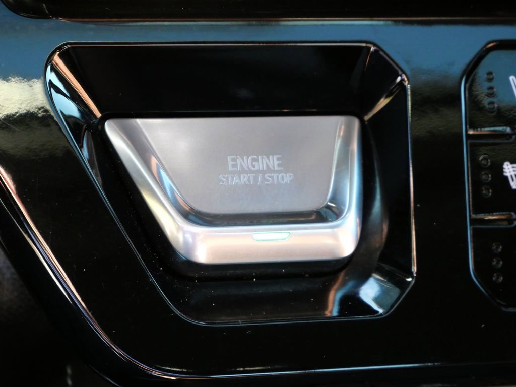 Used 2024 GMC Sierra 2500 Denali Ultimate AWD/4WD image 25