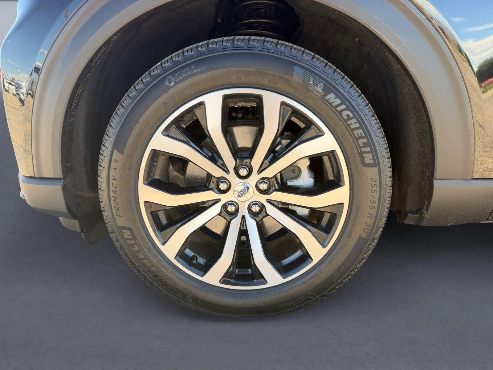 Certified 2025 Ford Explorer ST-Line AWD/4WD image 14