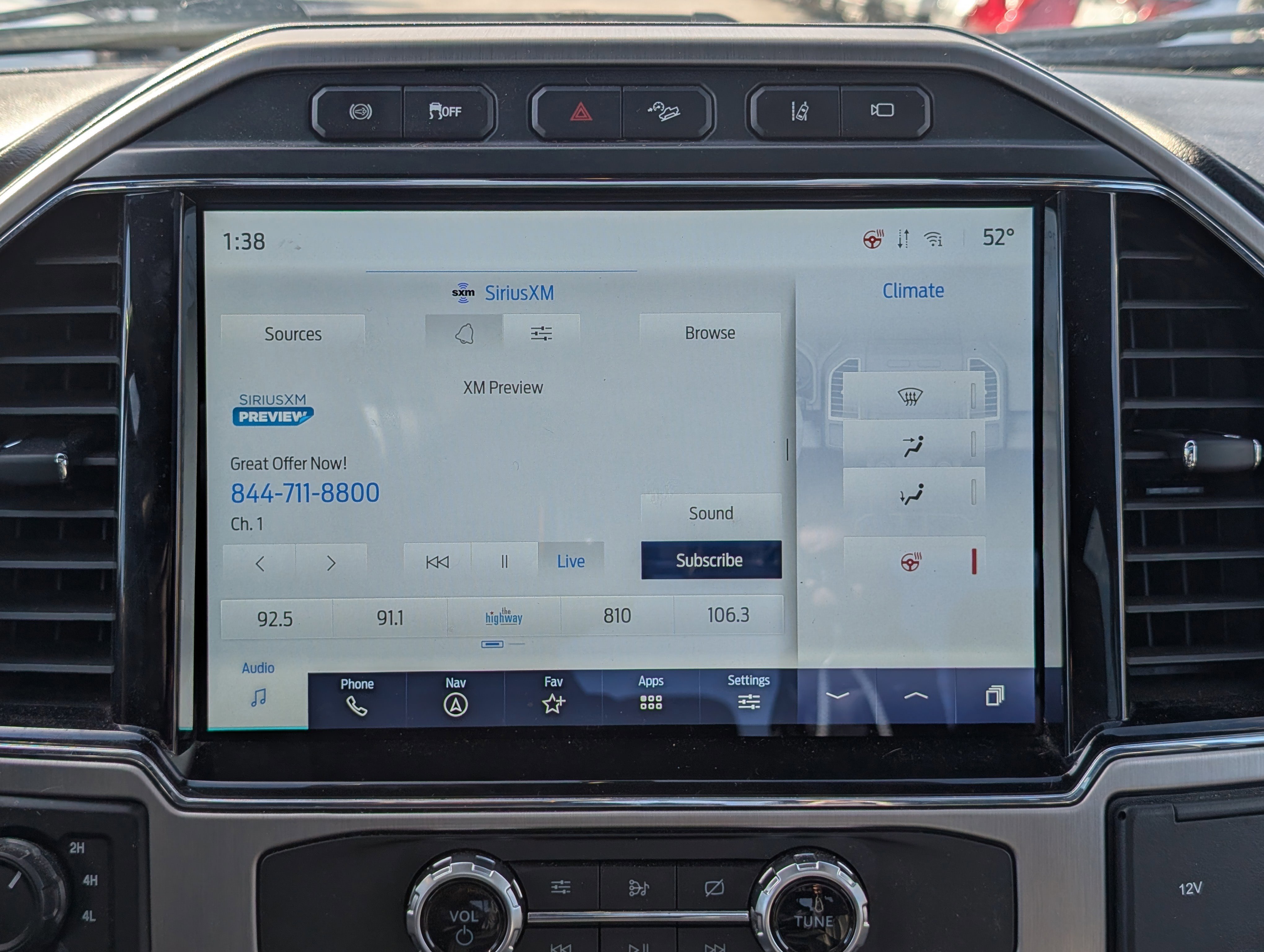 Certified 2022 Ford F350 Platinum image 31