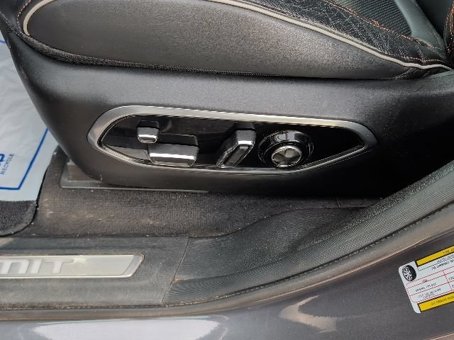 Used 2022 Jeep Grand Cherokee Summit AWD/4WD image 16