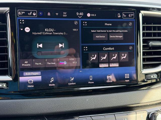Used 2025 Chrysler Pacifica Select FWD image 23