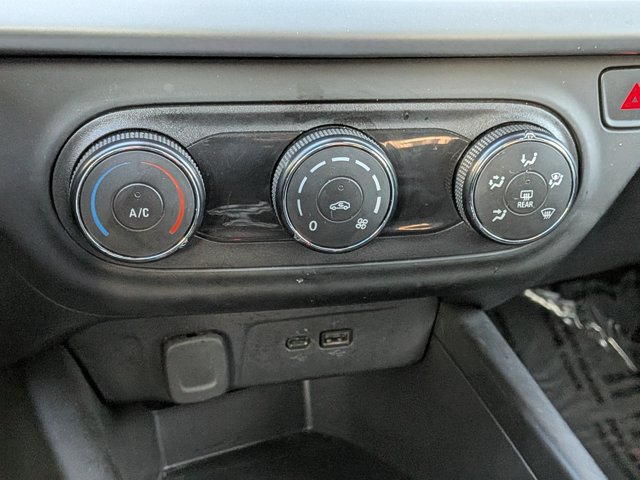 Used 2025 Chevrolet Trax LS FWD image 19
