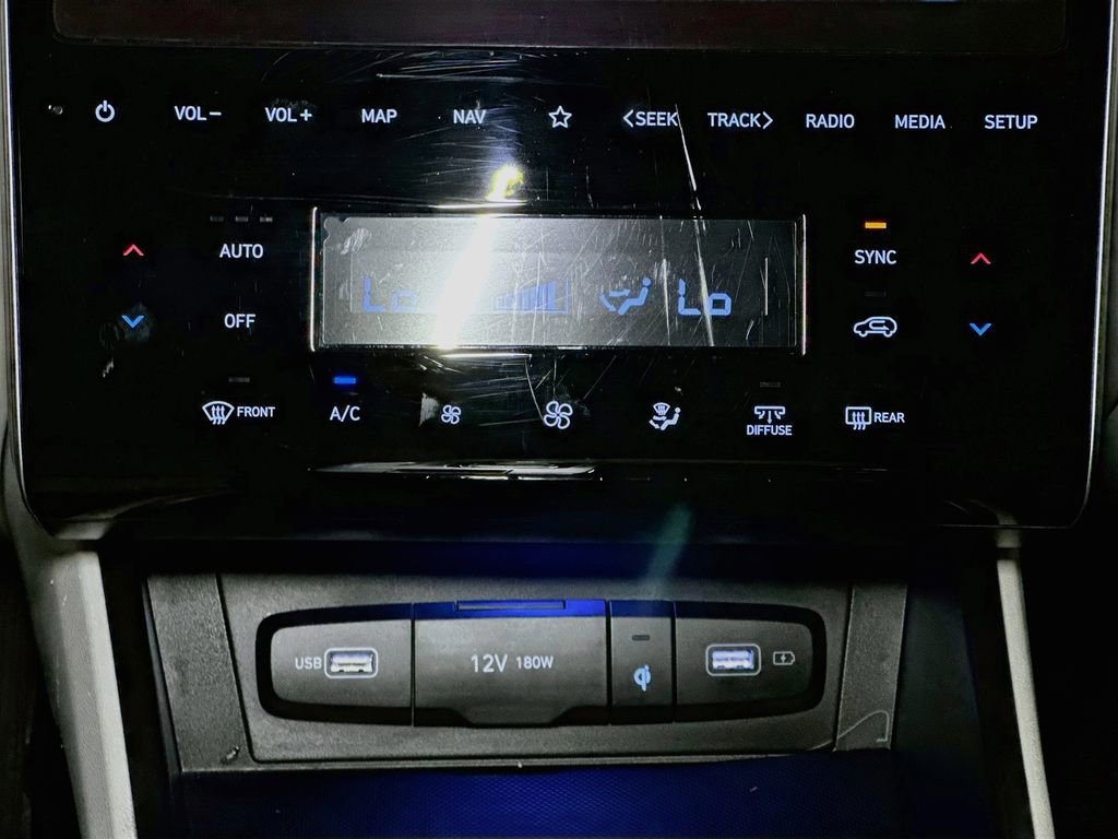 Used 2022 Hyundai Tucson Limited w/ Cargo Package AWD/4WD image 13