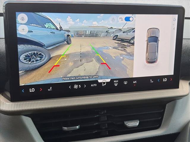 Certified 2025 Ford Explorer Active RWD image 14