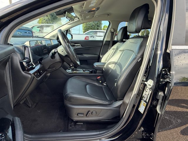 Used 2023 Kia Sportage EX FWD image 17
