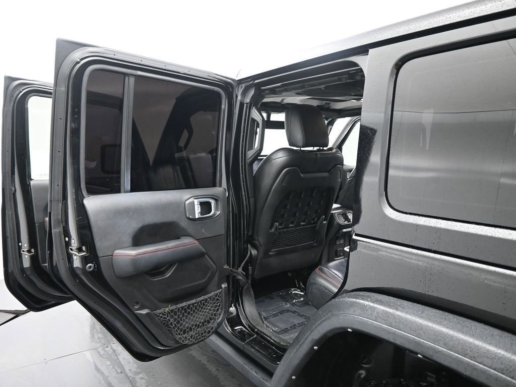 Used 2021 Jeep Wrangler Unlimited Rubicon image 45