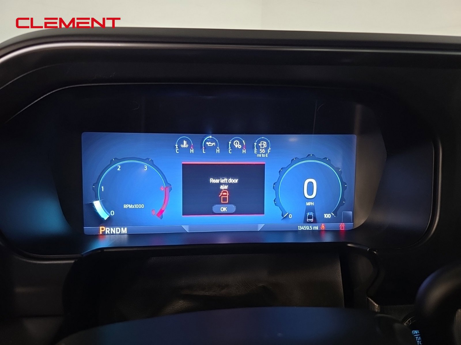 Certified 2023 Ford F450 Platinum w/ FX4 Off-Road Package image 17