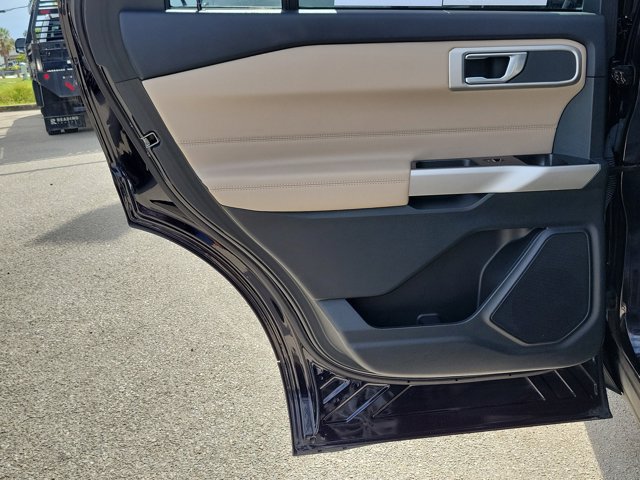 Certified 2022 Ford Explorer XLT AWD/4WD image 15