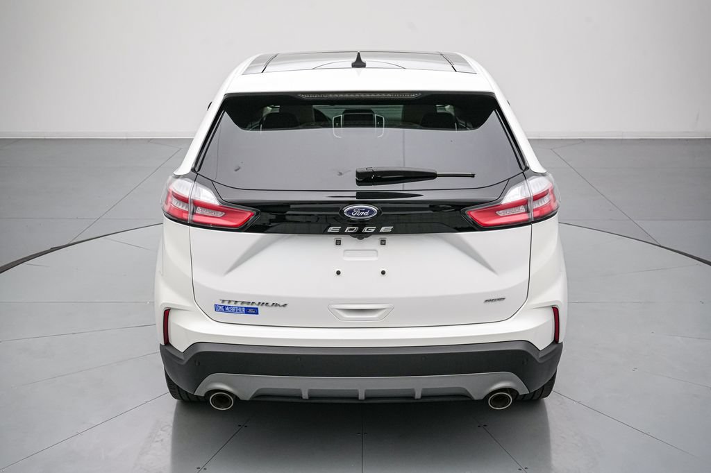Certified 2023 Ford Edge Titanium AWD/4WD image 5