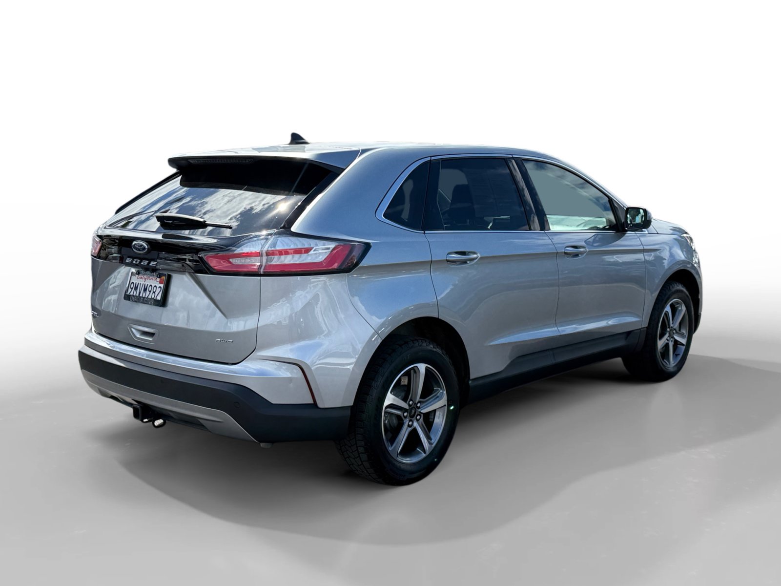 Certified 2024 Ford Edge SEL w/ Convenience Package AWD/4WD image 5
