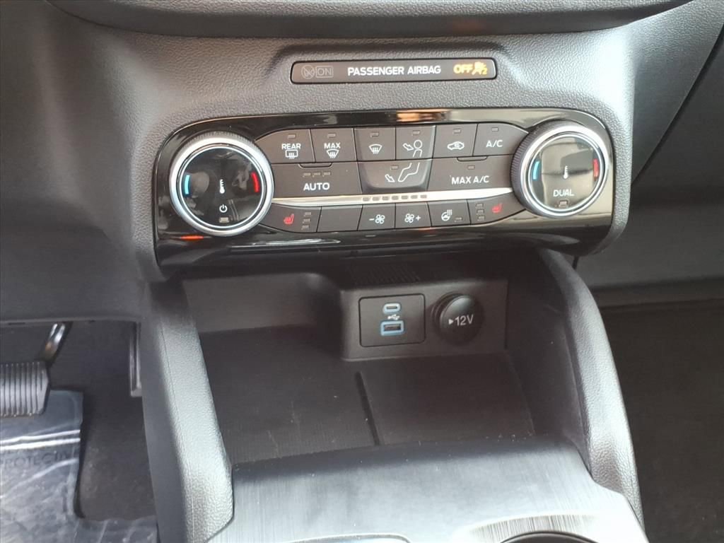 Certified 2022 Ford Escape SEL image 19