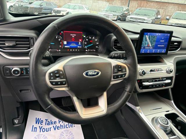 Certified 2022 Ford Explorer XLT w/ Equipment Group 202A AWD/4WD image 15