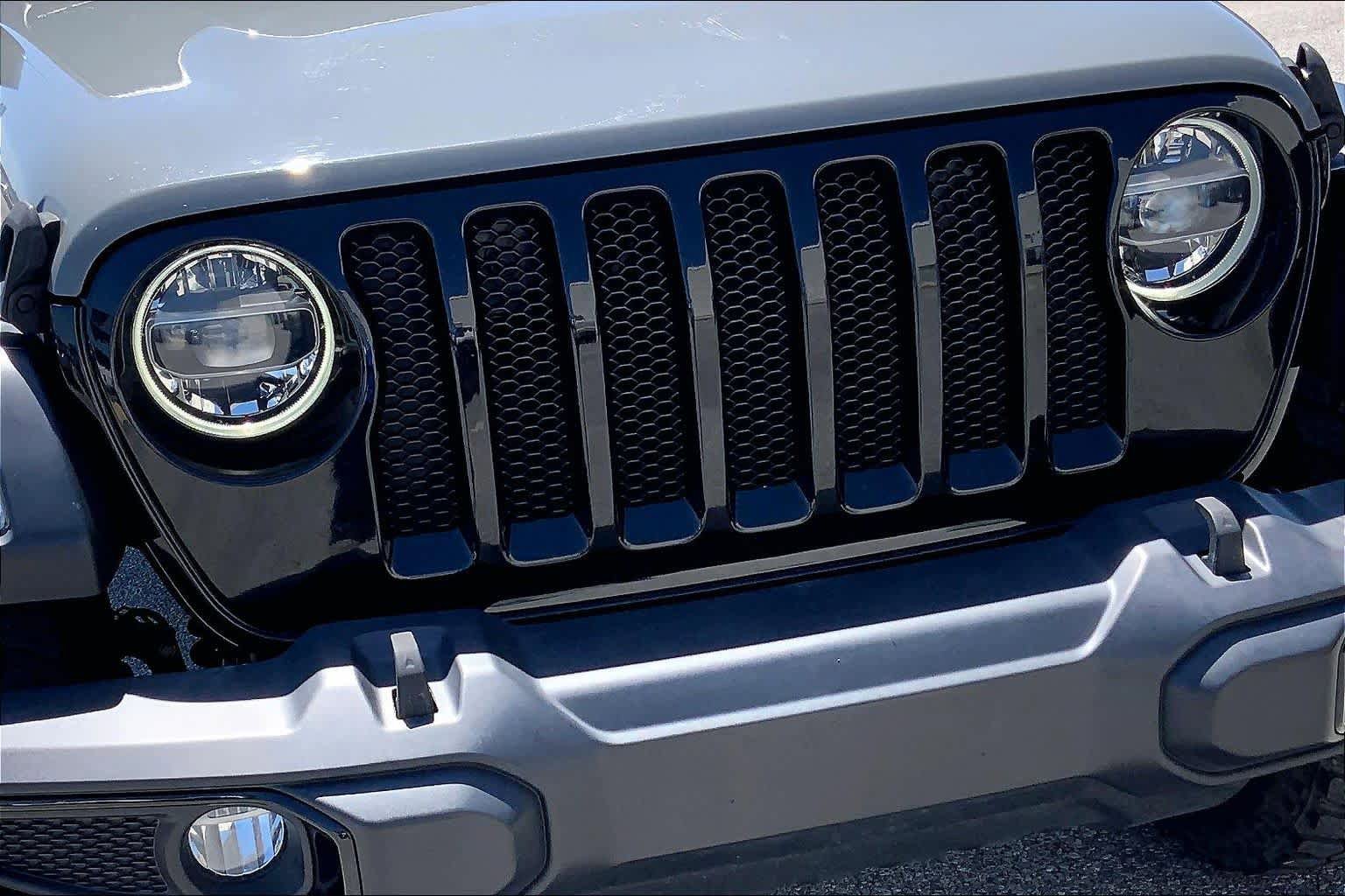 Used 2021 Jeep Wrangler Unlimited Sport AWD/4WD image 29