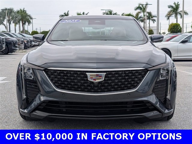 Used 2025 Cadillac CT5 Premium Luxury image 2