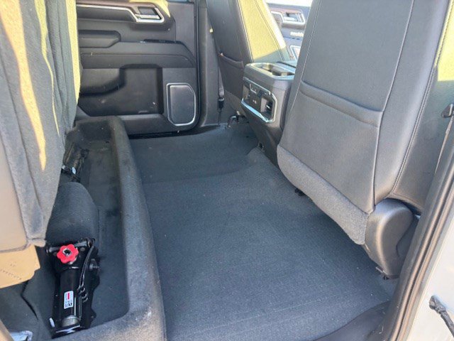 Used 2022 Chevrolet Silverado 1500 High Country w/ High Country Premium Package AWD/4WD image 37