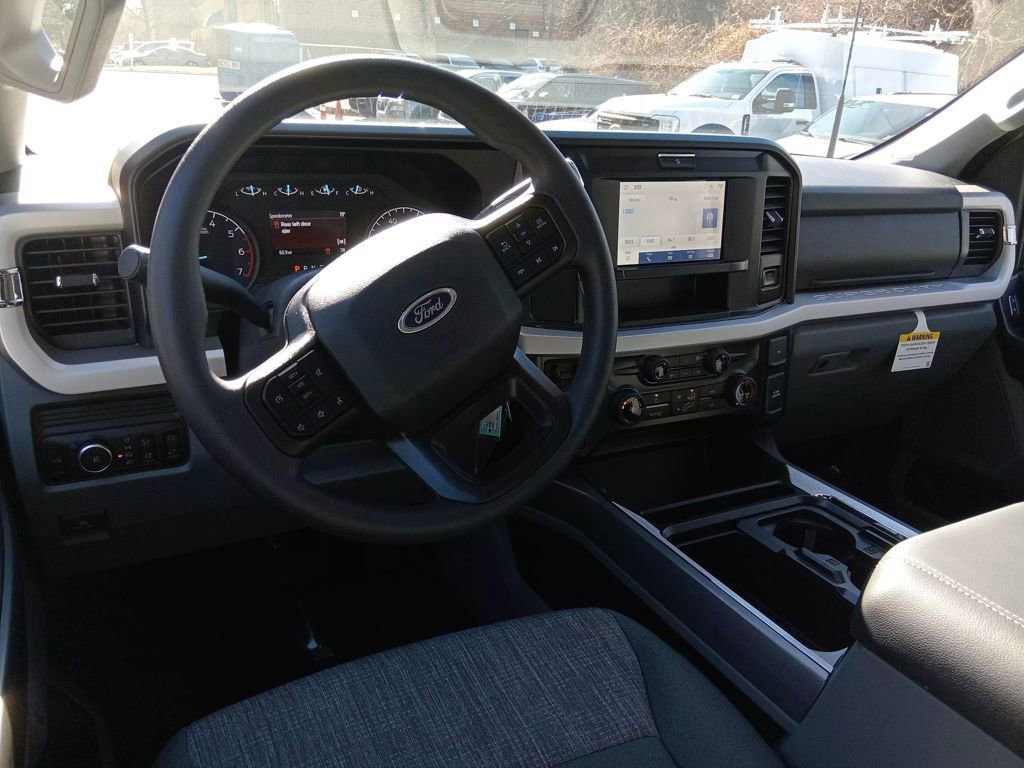Certified 2025 Ford F250 XLT w/ FX4 Off-Road Package image 16