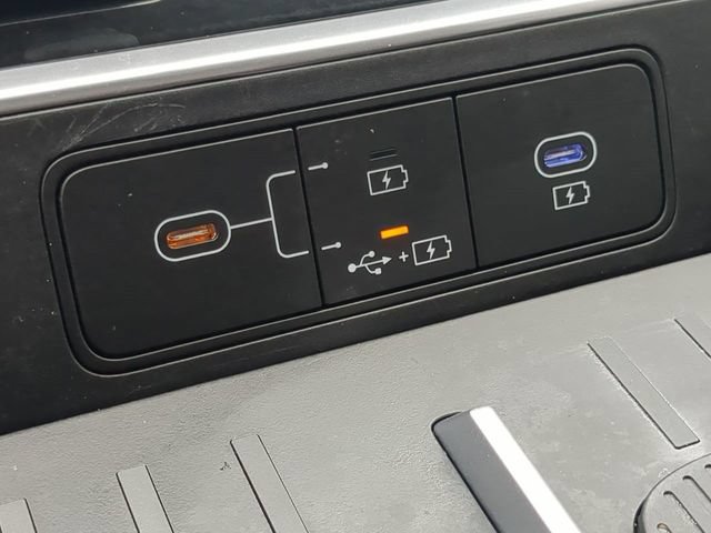 Used 2024 Hyundai Santa Fe SE FWD image 23