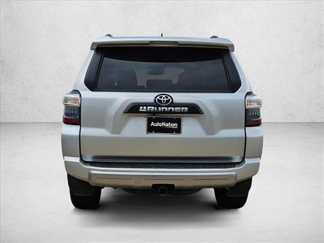 Used 2023 Toyota 4Runner TRD Off-Road AWD/4WD image 7
