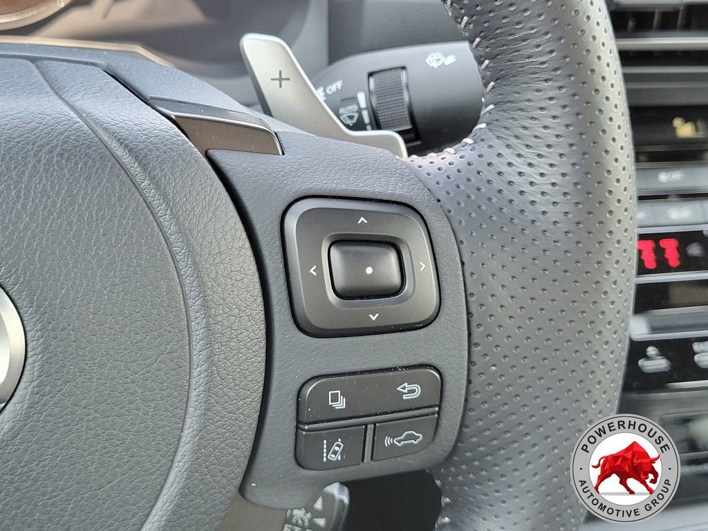 Used 2022 Lexus IS 350 F Sport RWD image 29