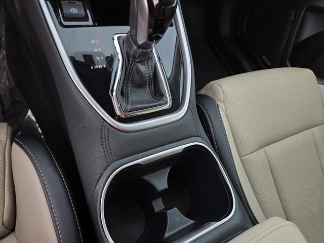 Used 2023 Subaru Outback Limited AWD/4WD image 13