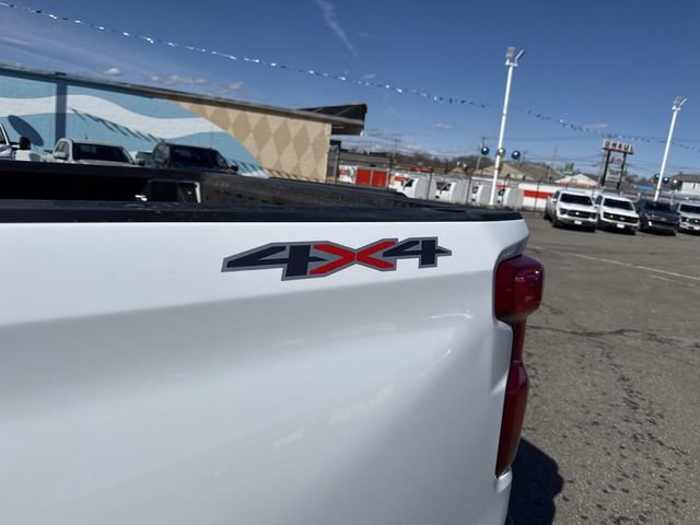 Used 2025 Chevrolet Silverado 1500 RST AWD/4WD image 14