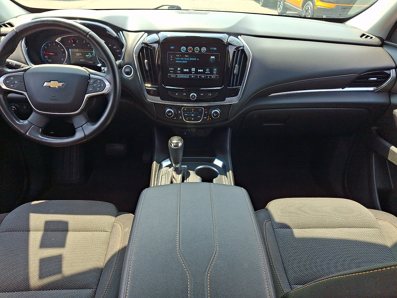 Used 2018 Chevrolet Traverse LT AWD/4WD image 14