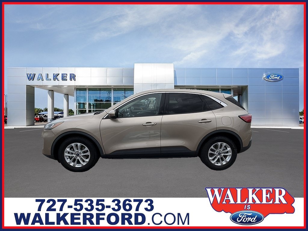 Certified 2020 Ford Escape SE FWD image 1
