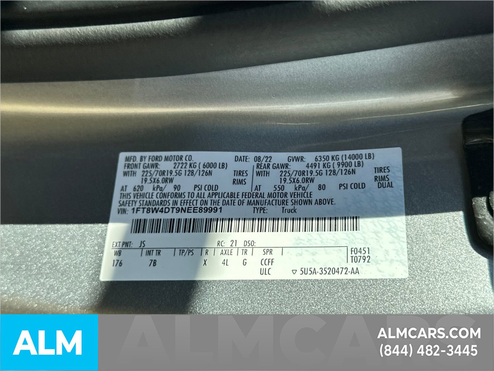 Certified 2022 Ford F450 Platinum w/ FX4 Off-Road Package image 40