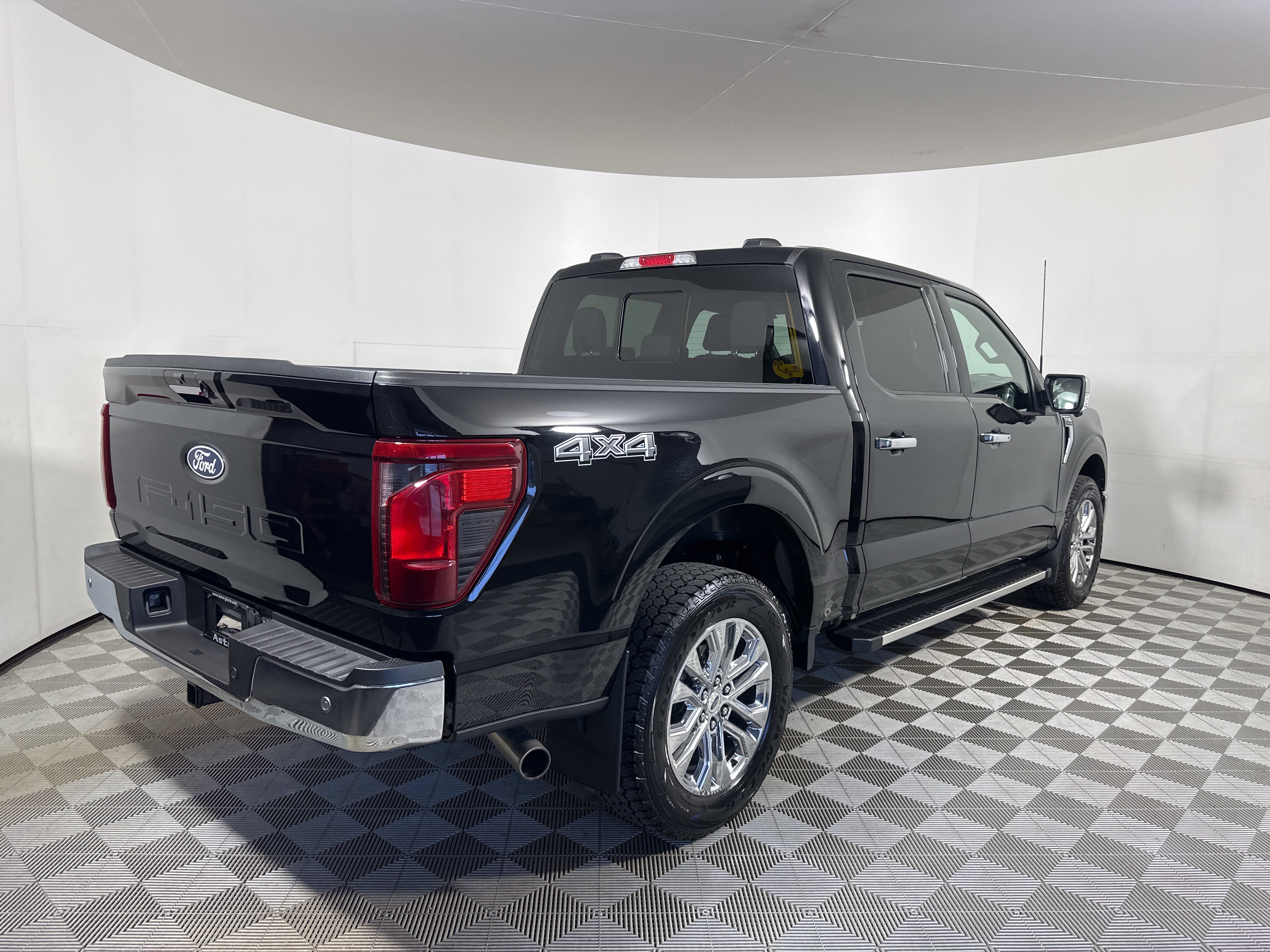 Certified 2024 Ford F150 XLT w/ Equipment Group 302A MID AWD/4WD image 7