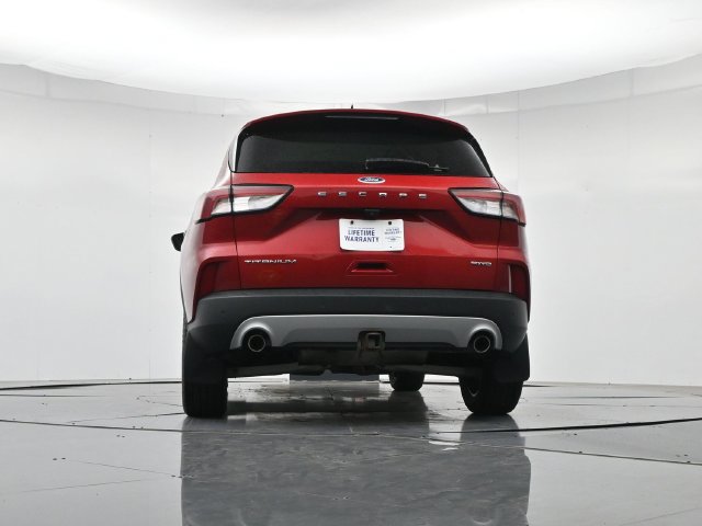 Certified 2022 Ford Escape Titanium w/ Class II Trailer Tow Package AWD/4WD image 39