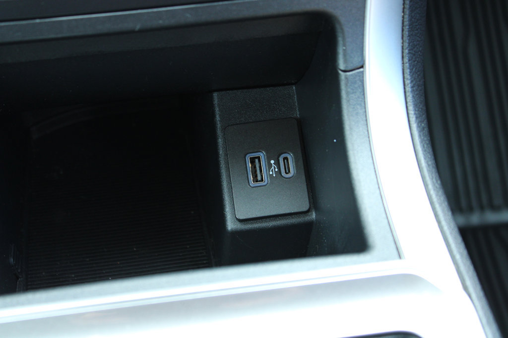 Certified 2024 Ford Edge SEL AWD/4WD image 26