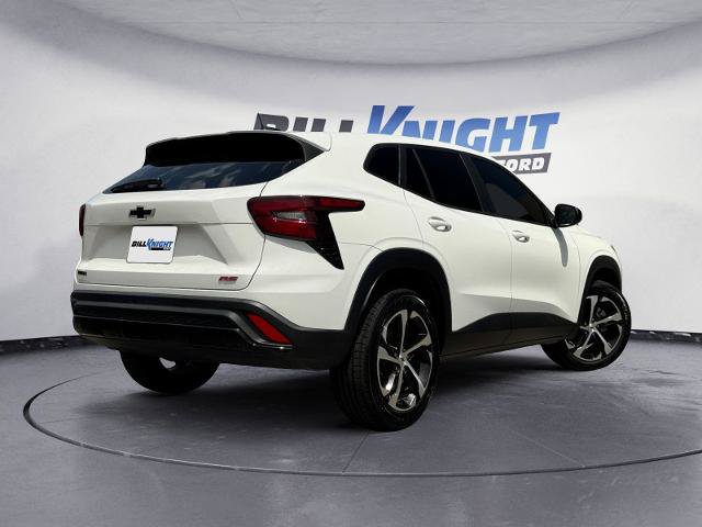 Used 2024 Chevrolet Trax RS w/ Driver Confidence Package FWD image 5