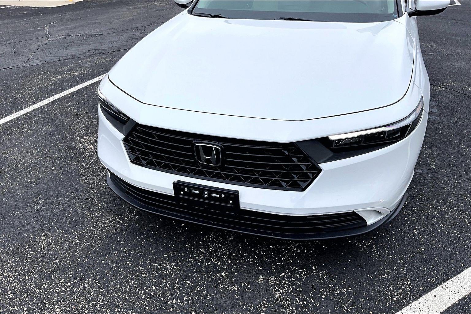 Used 2023 Honda Accord EX image 4