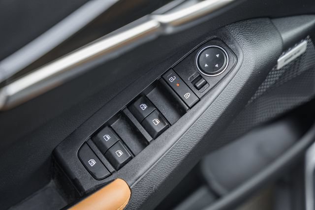 Used 2024 Kia Seltos SX AWD/4WD image 45