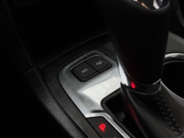 Used 2018 Chevrolet Equinox LT image 20