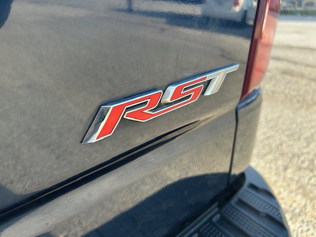 Used 2022 Chevrolet Silverado 1500 RST image 8